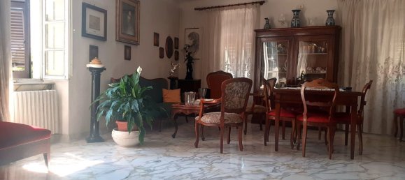 Casa de 10 dormitorios en Carrara, Italy No. 326822 4