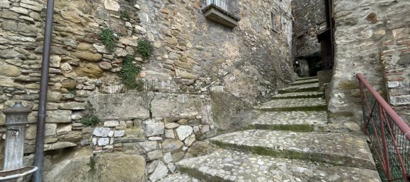 4-Zimmer Doppelhaus in Baschi, Italy, Nr. 47392 39