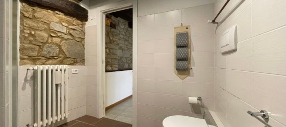 4-Zimmer Doppelhaus in Baschi, Italy, Nr. 47392 24