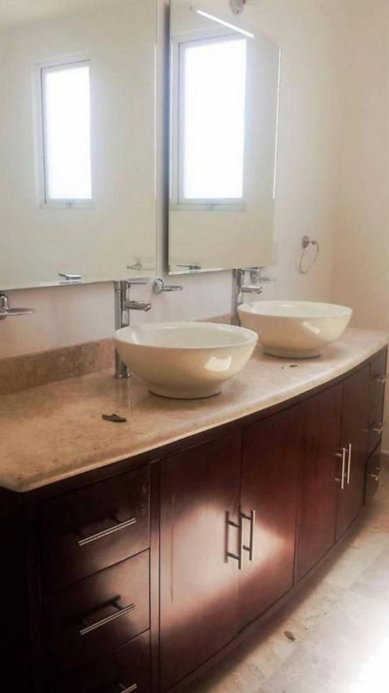 4 bedrooms House in Ciudad Lopez Mateos, Mexico No. 215808