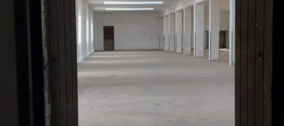 Lagerhaus in Lecce, Italy 3000m², Nr. 297017 10