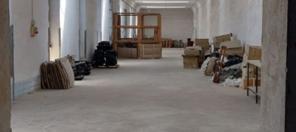 Lagerhaus in Lecce, Italy 3000m², Nr. 297017 8