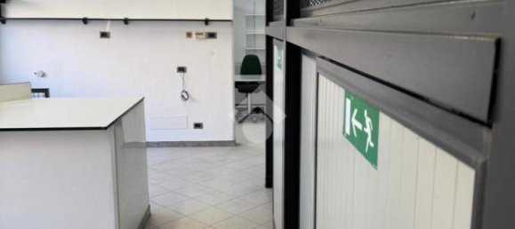 69m² Commercial property in Bologna, Italy No. 102689 15