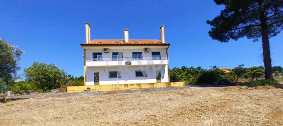 Дом с 4 спальнями в Томар, Португалия № 156519 5