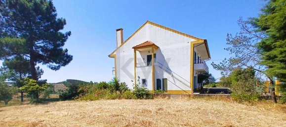 Дом с 4 спальнями в Томар, Португалия № 156519 48