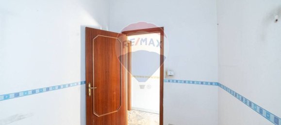 6 rooms Apartment in Catania, Italy No. 79703 14