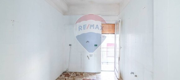 6 rooms Apartment in Catania, Italy No. 79703 9