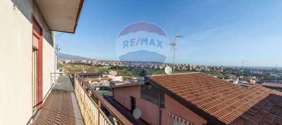 6 rooms Apartment in Catania, Italy No. 79703 11