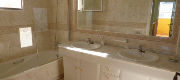 4 bedrooms Villa in La Zenia, Spain No. 10247 16