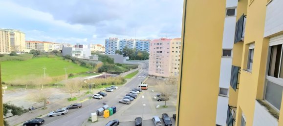 3 rooms Apartment in Loures, Portugal No. 86003 14