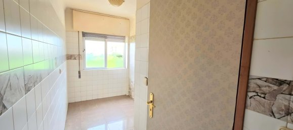 3 rooms Apartment in Loures, Portugal No. 86003 11