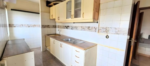 3 rooms Apartment in Loures, Portugal No. 86003 15