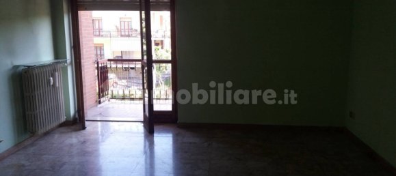 Apartamento de 2 dormitorios en Alba, Italy No. 262613 4