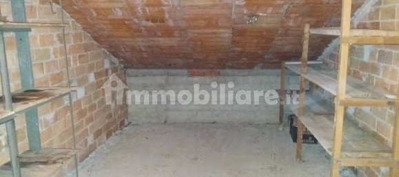 Apartamento de 2 dormitorios en Alba, Italy No. 262613 17