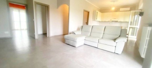 2 bedrooms Apartment in Fossano, Italy No. 347038 2
