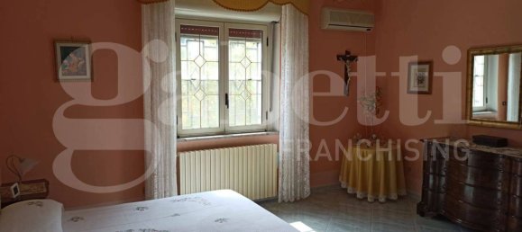 Villa de 3 dormitorios en Catanzaro, Italy No. 285981 2