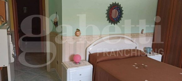 Villa de 3 dormitorios en Catanzaro, Italy No. 285981 8