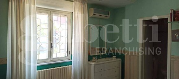 Villa de 3 dormitorios en Catanzaro, Italy No. 285981 19