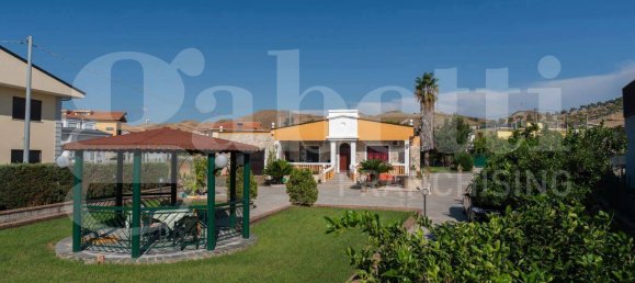 Villa de 3 dormitorios en Catanzaro, Italy No. 285981 32