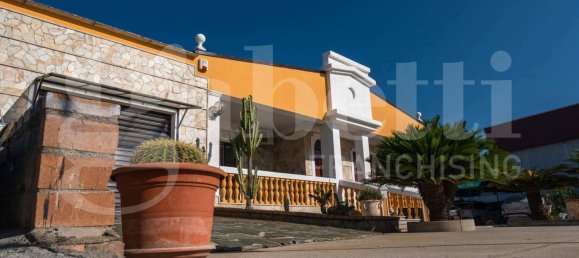 Villa de 3 dormitorios en Catanzaro, Italy No. 285981 15