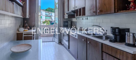 7 bedrooms Apartment in Genoa, Italy No. 64925 10