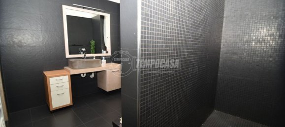 Дом с 6 комнатами в Риваросса, Италия № 149364 31