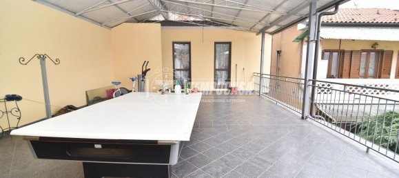 Дом с 6 комнатами в Риваросса, Италия № 149364 14