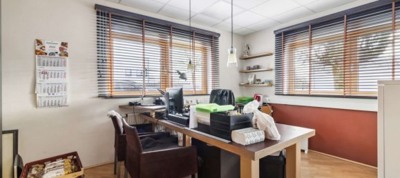 686m² Commercial property in Kleve, Germany No. 245763 8