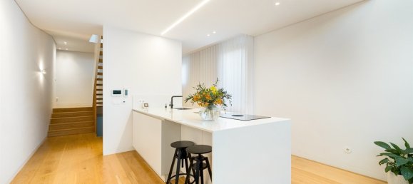 4 bedrooms House in Porto, Portugal No. 124444 5