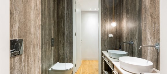 4 bedrooms House in Porto, Portugal No. 124444 7