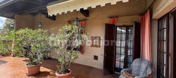 4 bedrooms Villa in Gandino, Italy No. 342863 3