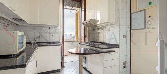 4 rooms Penthouse in Milan, Italy No. 243490 9