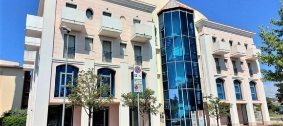 96m² Office in Gorizia, Italy No. 376296 4