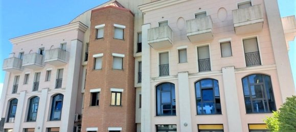 96m² Office in Gorizia, Italy No. 376296 9