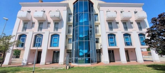 96m² Office in Gorizia, Italy No. 376296 5