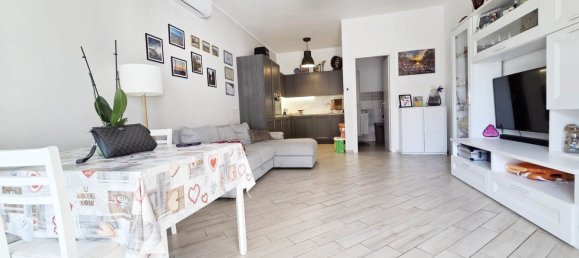 Casa de 3 dormitorios en Pomezia, Italy No. 356453 12