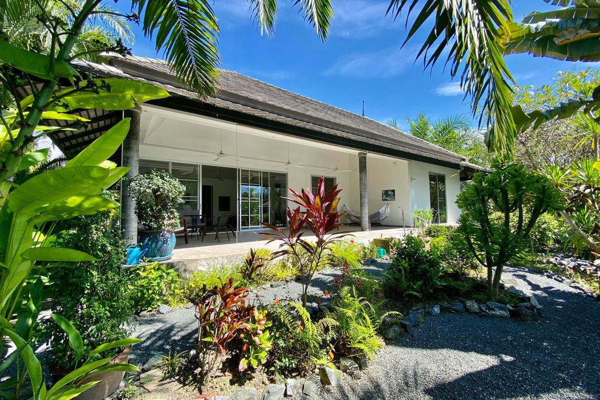 2 bedrooms Cafe / restaurant in Chiang Mai, Thailand No. 12870