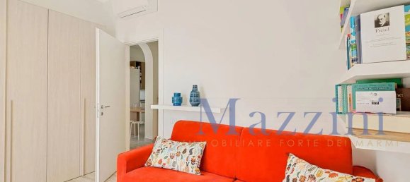 10 rooms Villa in Forte dei Marmi, Italy No. 284338 25