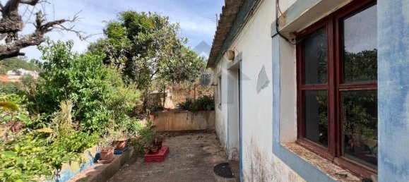 3 Schlafzimmer Gebäude in Mexilhoeira Grande, Portugal, Nr. 198096 3