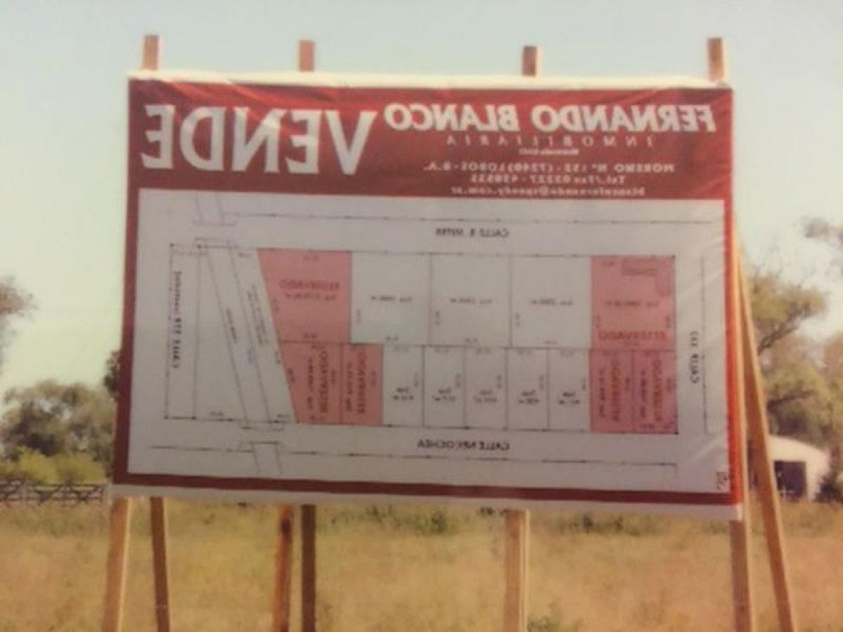 Земельный участок в Лобос, Аргентина № 33926