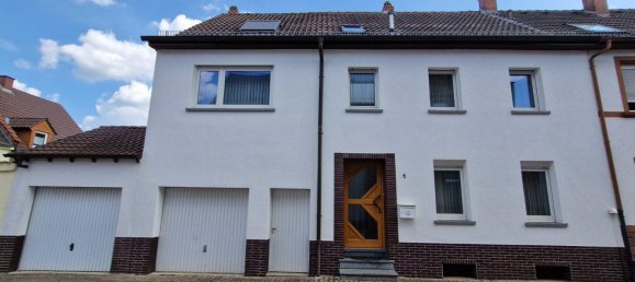 Таунхаус с 8 комнатами в Кайзерслаутерн, Германия № 218177 2
