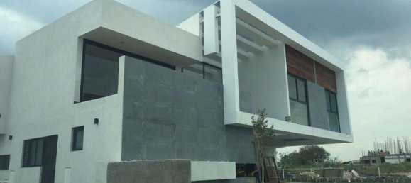 Дом с 4 спальнями в Керетаро, Мексика № 179101 2