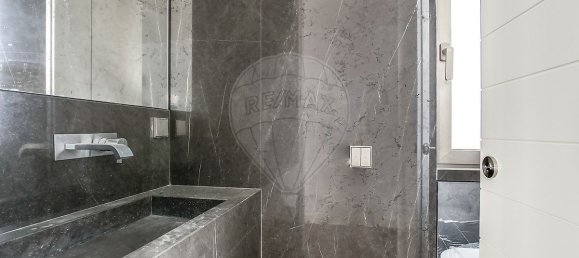 3 bedrooms Apartment in Lisbon, Portugal No. 129503 13