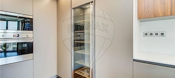 3 bedrooms Apartment in Lisbon, Portugal No. 129503 11