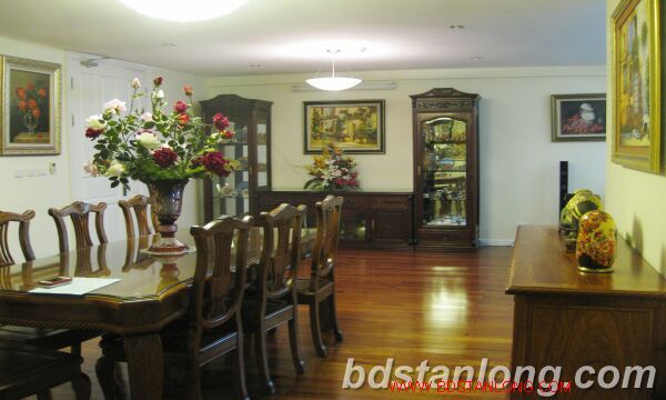4 bedrooms Apartment in Tay Ho, Vietnam No. 6222