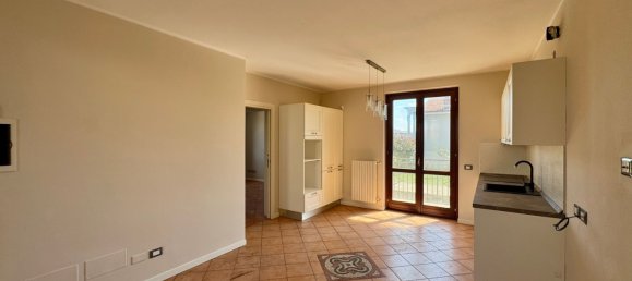 3 Schlafzimmer Wohnung in Comezzano Cizzago, Italy, Nr. 363411 5