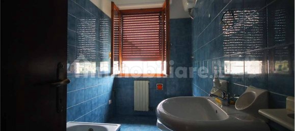 2 bedrooms Apartment in Montemarciano, Italy No. 258227 9