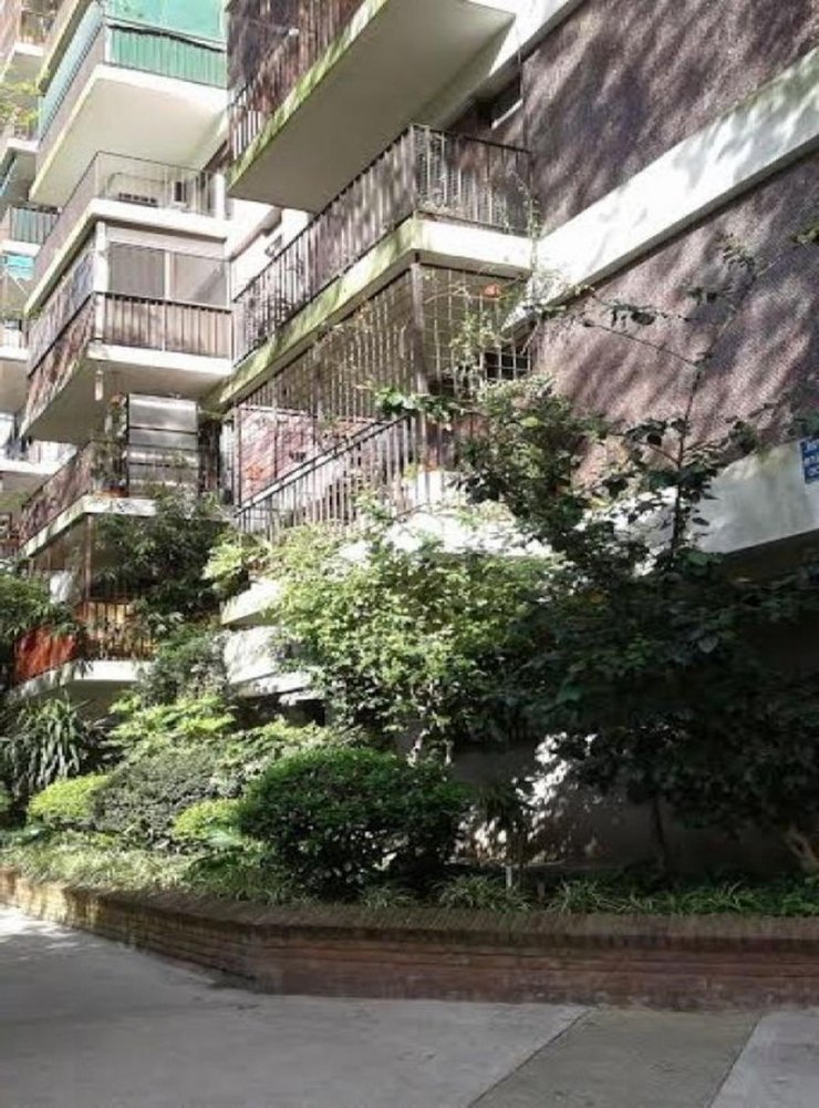 Studio in Buenos Aires, Argentina No. 100679