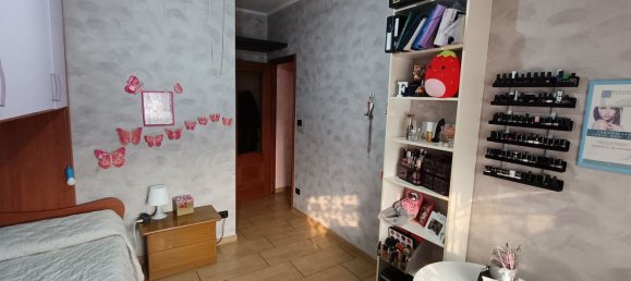 6 bedrooms Apartment in Orbassano, Italy No. 380296 15