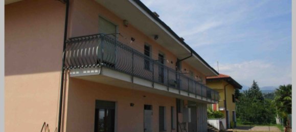 Villa de 7 dormitorios en Castellamonte, Italy No. 327694 24